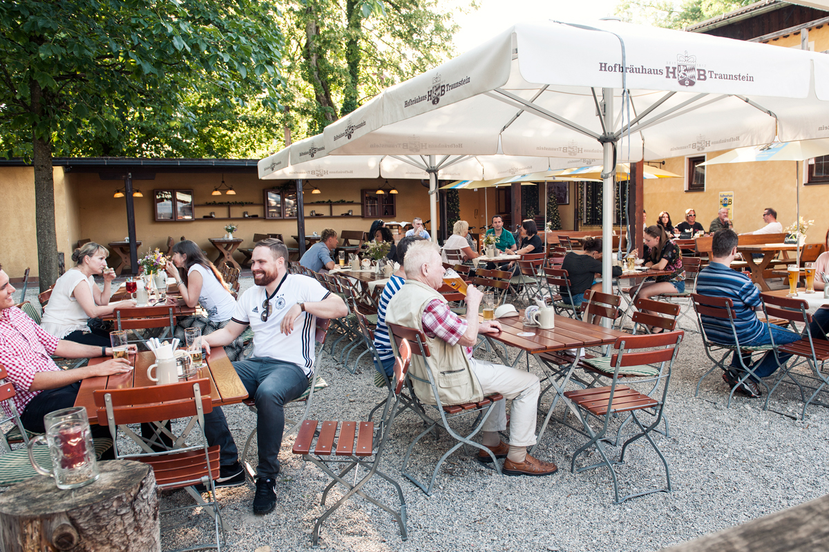 sailerkeller_biergarten_02